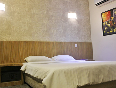 PHKLBB Superior Queen