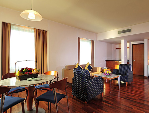 pehb balcony suite min