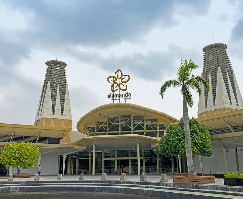 alamanda mall discover everly putrajaya