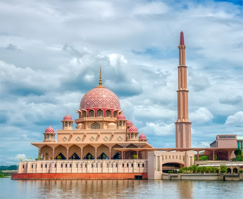 putra mosque discover everly putrajaya